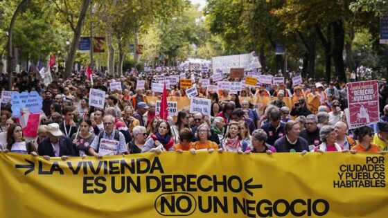 «No hay tanto pan» de Silvia Pérez Cruz. Unha canción para a crise da vivenda
